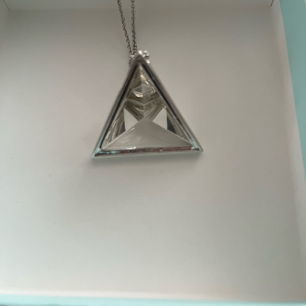 Crystal Triangle (CLARITY) NECKLACE - SILVER - Picture 7 of 14
